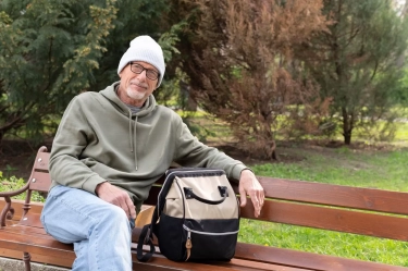 Keliling Dunia Setelah Pensiun: Ekspektasi Romantis Turis versus Realitas Perjalanan yang Lebih Jujur