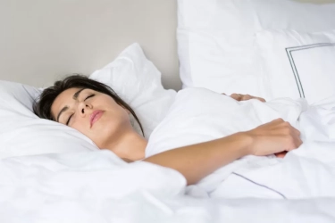 10 Rutinitas Harian yang Membuat  Tidur Malam Lebih Nyenyak dan Berkualitas, Simak!