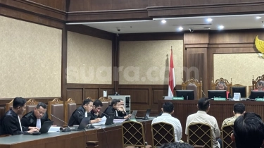 Advokat Junaedi Saibih Hingga Eks Direktur JakTv Didakwa Rintangi 3 Kasus Korupsi Besar