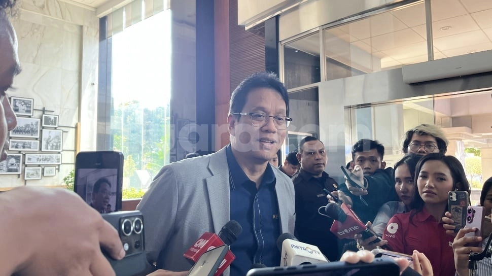 Menkeu Purbaya Mau Babat Habis Pakaian Bekas Pasar Senen