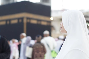 Mengapa Umrah Mandiri Dilegalkan di Indonesia?