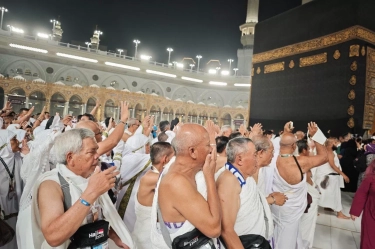 Aturan Baru 2025: Berangkat Haji Kedua Kali Minimal 18 Tahun Setelah Haji Pertama