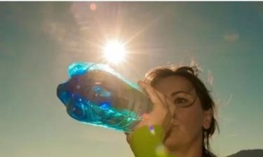 Cuaca Terik Bikin Kulit Terbakar? Begini Cara Menjaga Kesehatan Kulit Saat Temperatur Naik