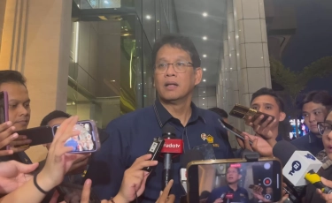 Soal Pengetatan Kebijakan Impor Baju Bekas Ilegal, Menkeu Purbaya: Siapa yang Nolak Saya Tangkap Duluan, Berarti Kan Dia Pelakunya!