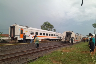 Kereta Terdampak Kecelakaan atau Bencana, KAI Beri Refund 100 Persen