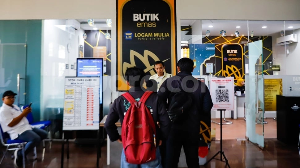 Emas Antam Terjungkal, Harganya Rp 2.327.000 per Gram Hari Ini