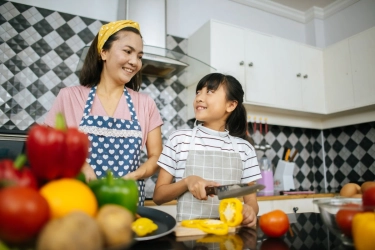 Cerita Para Ibu agar Anak Tidak Fatherless di Indonesia, Hadirkan Sosok Ayah lewat Galeri Foto