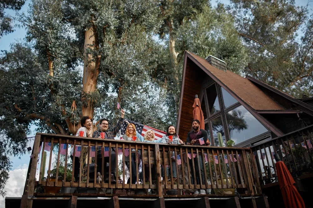 3 Tempat Penginapan di Tengah Hutan Pinus Mojokerto yang Wajib Dicoba, Dijamin Bikin Betah!