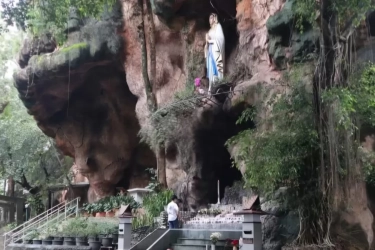 Menikmati Syahdunya Wisata Religi Pohsarang Kediri, Tempat Ziarah dan Refleksi Diri di Tengah Alam