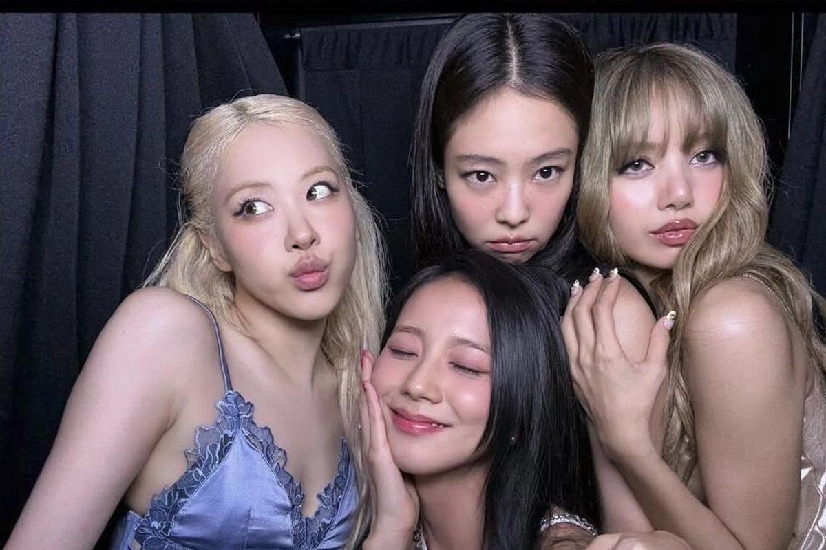 8 Ide Outfit Konser Blackpink Jakarta 2025, Ada Hijab Friendly