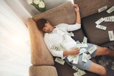 Harta Mudah Didapati! 7 Weton Spesial Tak Perlu Pergi Jauh untuk Mencari Kekayaan, Sebab Hartanya Telah Menunggu di Balik Pintu 