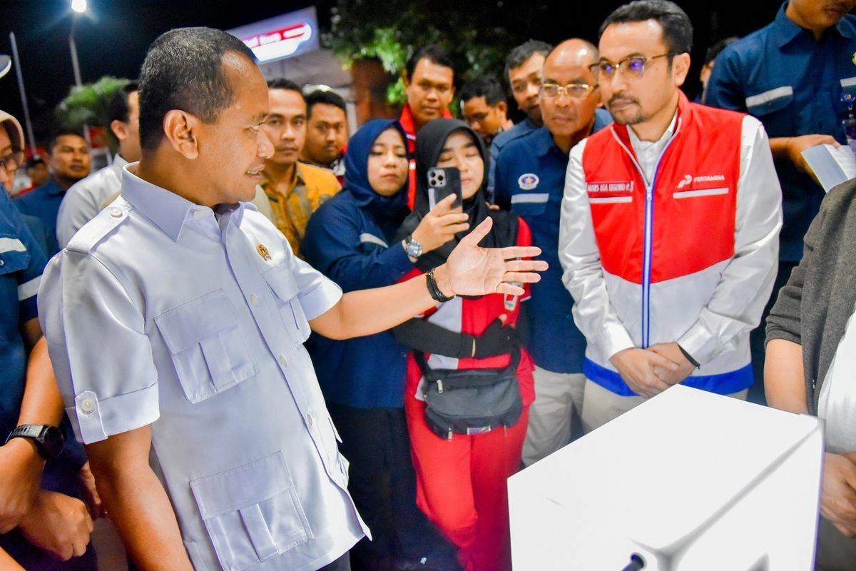 Bahlil Siap “Tarung” soal Etanol, Sebut Ada yang Tak Terima Kuota Impor Dipangkas