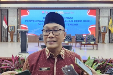 BKN Bakal Kaji Tuntutan Guru Honorer Madrasah yang Minta Jadi PPPK