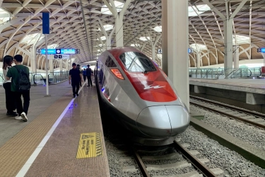 Dilema Whoosh, Operasional Tertutup, Cicil Utangnya Belum