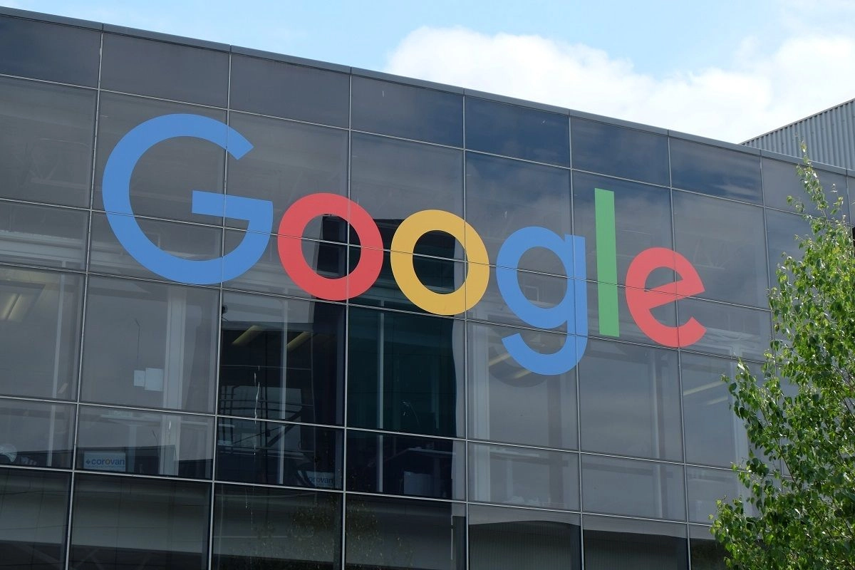 Pecah Rekor Pendapatan, Google Panen Besar dari Cloud dan AI