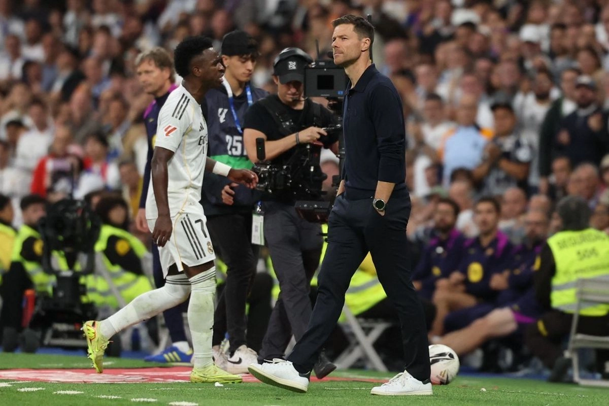 Xabi Alonso Soal Vinicius Jr: Masalah Sudah Selesai!
