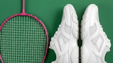 5 Rekomendasi Sepatu Badminton Pria Murah Meriah, Dijamin Anti Cidera