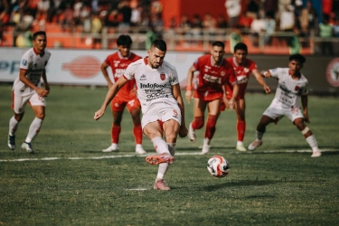 Preview Bali United vs Persib: Jansen Puji Hodak, Sorotan ke Thom Haye