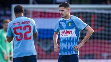 Main 14 Menit, Dapat Kartu Kuning: Begini Rating Justin Hubner Saat Fortuna Dibantai PSV