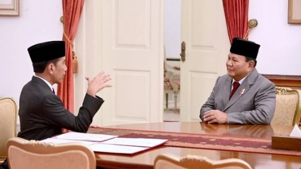 Proyek Whoosh Diacak-acak, Pakar Ungkap Hubungan Prabowo-Jokowi: Sudah Retak tapi Belum Terbelah