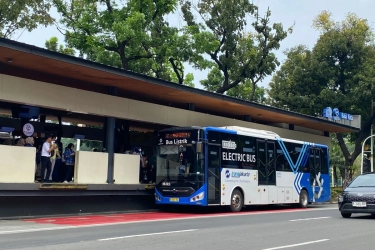 Dihadang Angkutan Umum, Transjakarta Hentikan Sementara Rute Pulogadung–Kampung Melayu