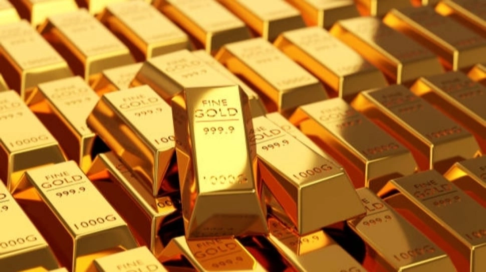 Harga Emas Dunia Stagnan Awal Pekan, Waspada Tekanan Jual di Tengah Rally Saham