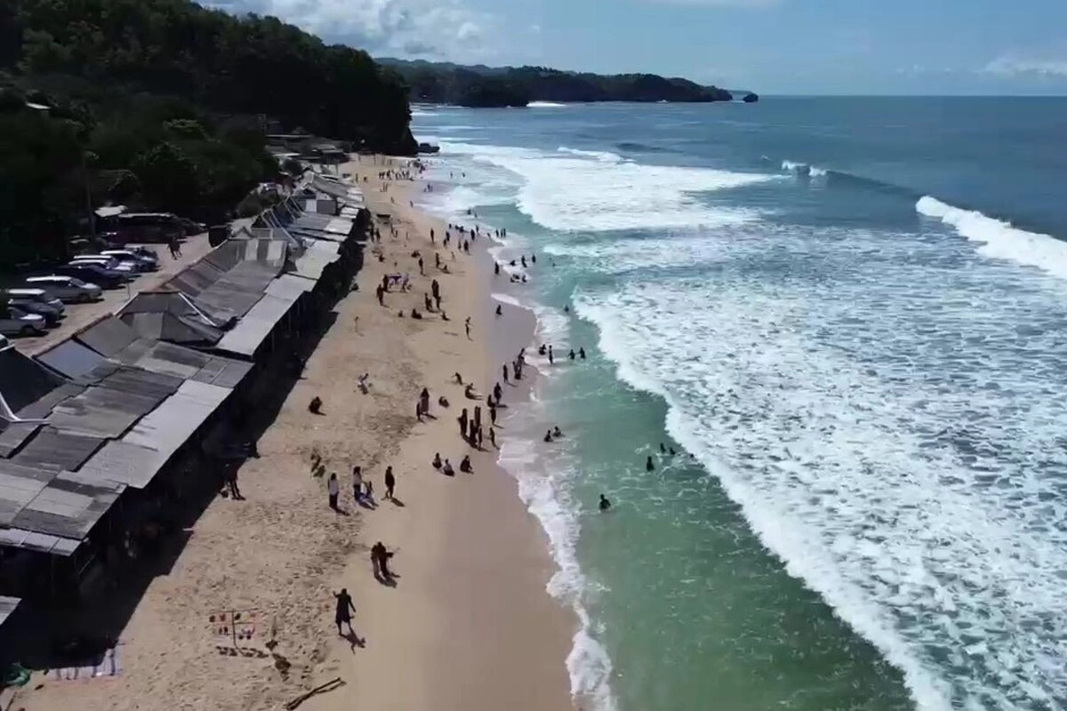 Kawasan Pantai Sepanjang Gunungkidul Ditata agar Mirip Jimbaran Bali