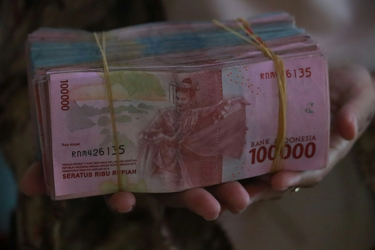 Masih Melemah, Rupiah Ditutup di Level Rp 16.717 per Dollar AS