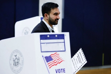 Pemilihan Wali Kota New York Dimulai, Inilah 2 Lawan Zohran Mamdani