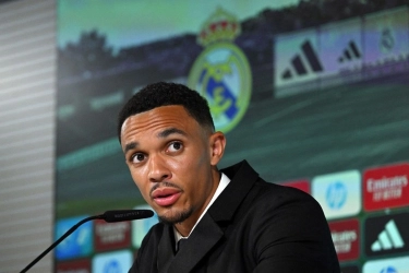 Respons Berkelas Trent Alexander-Arnold Usai Disoraki Pendukung Liverpool