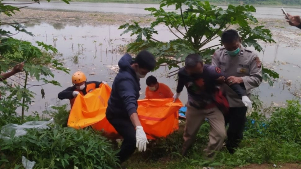 Detik-detik Mengerikan Banjir Bandang Seret Mahasiswa KKN UIN Walisongo di Kendal, 3 Tewas 3 Hilang