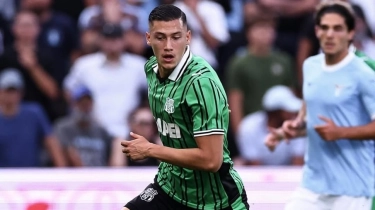 Kena Marah Pelatih, Berapa Rating Jay Idzes saat Sassuolo Dihajar Genoa?