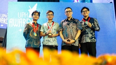 Rayakan Prestasi, Perguruan Tinggi Ini Apresiasi Mahasiswa Berprestasi dan Berdampak