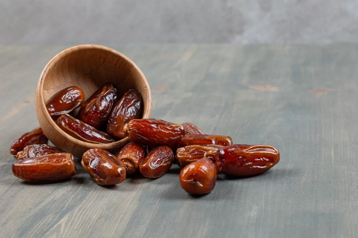 Sering Menjadi Pilihan Utama saat Berbuka Puasa, Berikut 5 Manfaat Kurma yang Perlu Kamu Ketahui