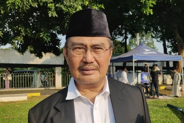 Jimly Sebut Prabowo Minta Komisi Reformasi Polri Beri Laporan Awal dalam 3 Bulan