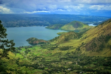 Jutaan Turis Piknik ke Sumatera Utara, Ini 12 Tempat Wisata yang Wajib Masuk Daftar Liburan!