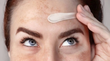 5 Rekomendasi Moisturizer Mengandung SPF untuk Usia 40 Tahun, Cegah Flek Hitam dan Penuaan
