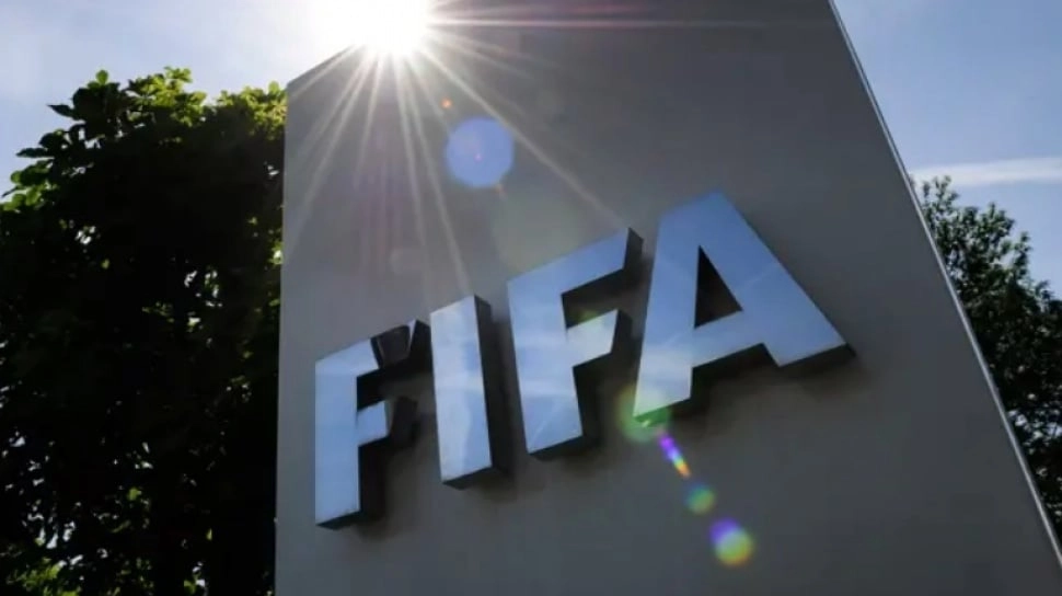 Breaking News! FIFA Sanksi PSSI dan 2 Pemain Timnas Indonesia