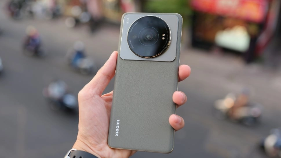 iPhone 18 dan Xiaomi 17 Ultra Bakal Lebih Mahal Tahun Depan, Ini Penyebabnya!