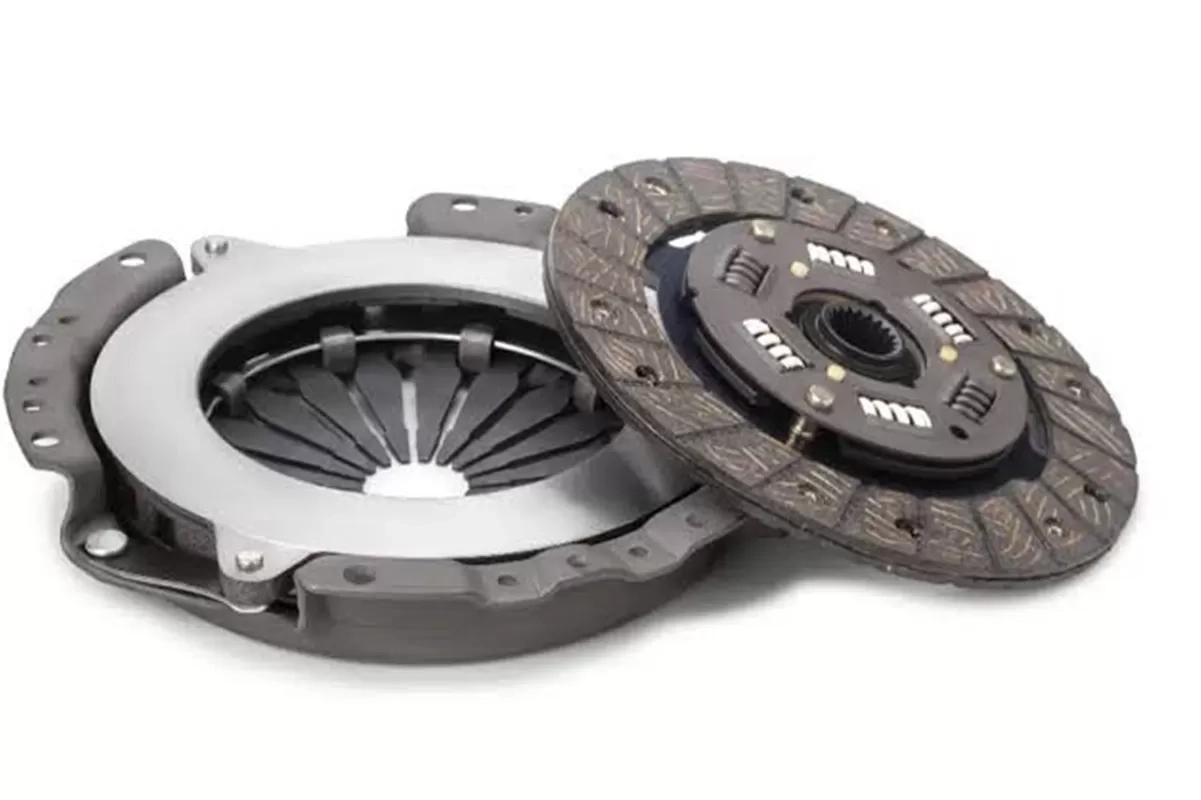 4 Cara Sederhana Ini Bikin Kampas Kopling Motor Kamu Nggak Cepat Habis