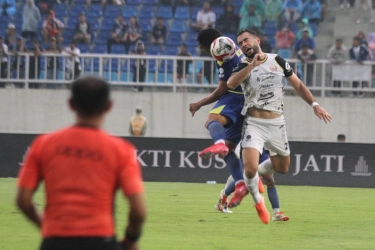 Ribut Arema FC Vs Persija, Mauricio Souza: Yang Mau Berkelahi Jangan di Lapangan