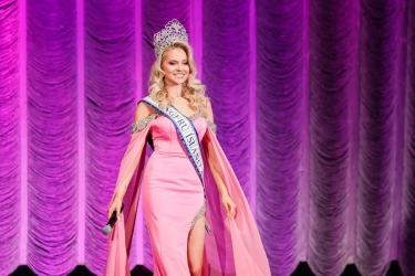 Profil Helena O’Connor, Miss Universe Islandia 2025 yang Memilih Mundur Demi Kesehatan