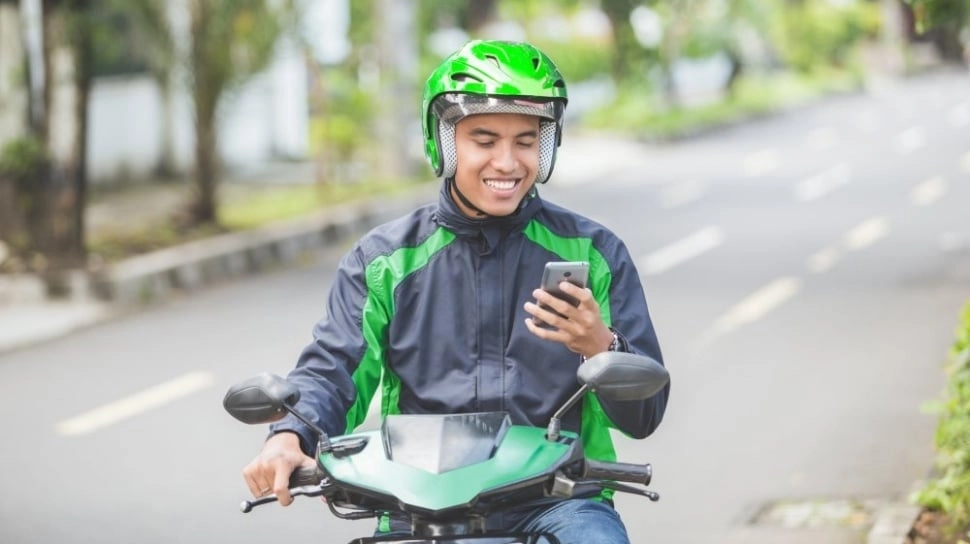 8 Parfum Cocok untuk Ojol: Awet dan Anti Bau, Bikin Penumpang Auto Kasih Bintang Lima