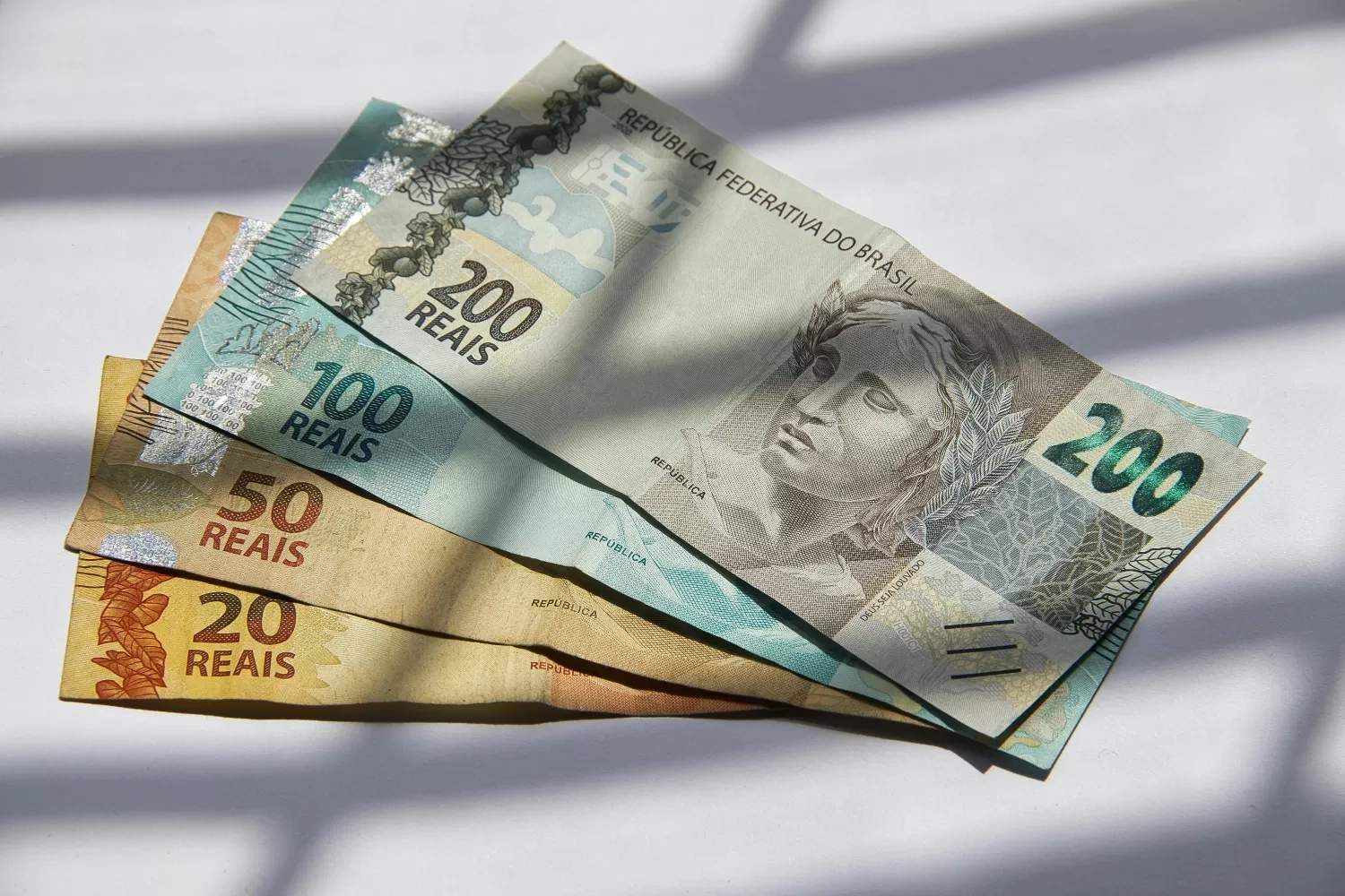 Daftar 4 Negara yang Gagal Lakukan Redenominasi Mata Uang, Pelajaran Mahal untuk Indonesia