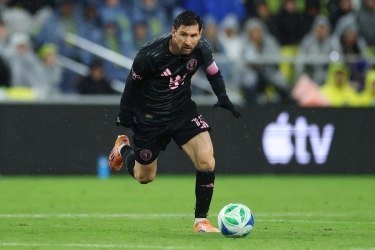 Ketika Messi Diam-diam ke Camp Nou Tanpa Barcelona Tahu...