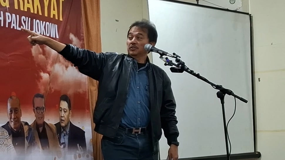 Jadi Tersangka Kasus Ijazah Jokowi, Roy Suryo Tuntut Keadilan dan Singgung Nama Silfester Matutina