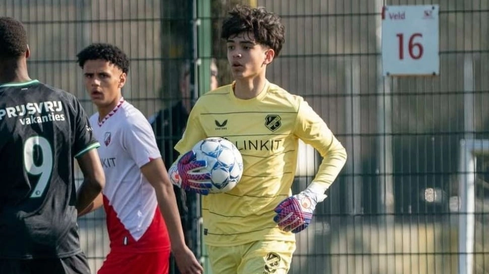 Mike Rajasa Calon Pengganti Emil Audero Bikin Nova Arianto Geleng-geleng