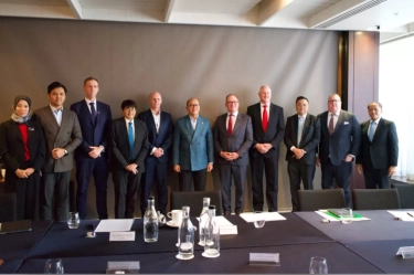 Dampingi Prabowo, Menteri Rosan Ajak 5 CEO Perusahaan Australia Investasi di Sektor Prioritas Indonesia