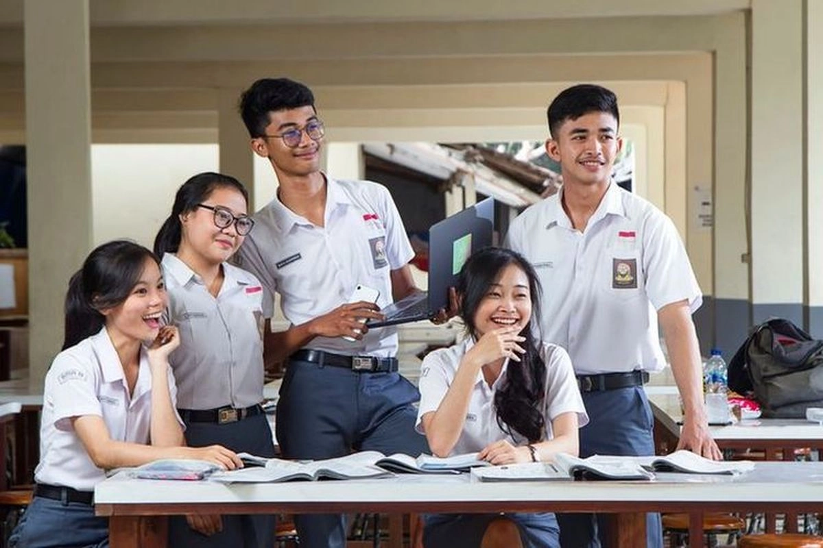Apa Itu Program SMK Go Global yang Siapkan 500.000 Lulusan Kerja ke Luar Negeri?