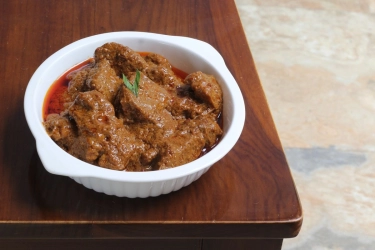 Jangan Nekat Bawa Rendang ke Jepang! Ini Aturan Bawa Makanan ke Jepang